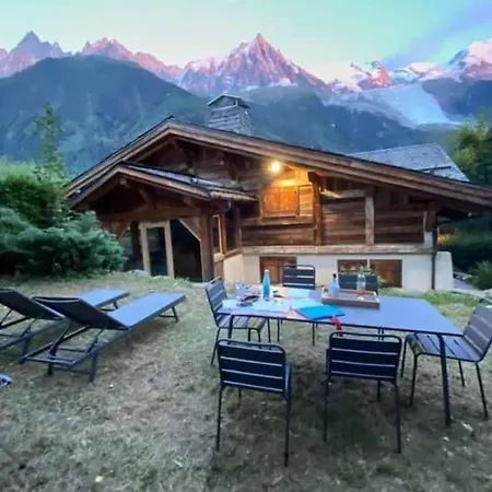Nice Cosy Apt With Garden In Mont Blanc Appartement *